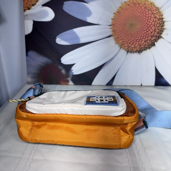 Tory Burch Tory Sport Nylon Crossbody Belt Bag Coloblock - Picture 8 of 9